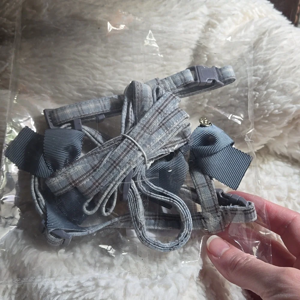QWINEE M Plaid Harness & Leash Set 2pc NEW & Paw Print Bowl